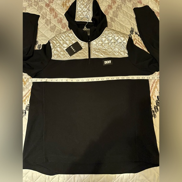 DKNY Black Top with Silver Quilted hoodie. Size Medium. NWT. - Picture 9 of 11